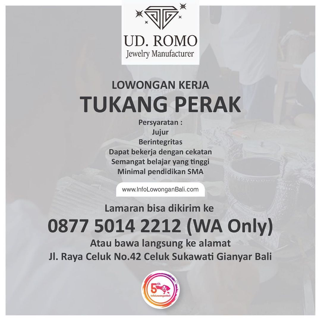 Lowongan kerja tukang perak
.
Persyaratan :
- Jujur
- Berintegritas
- Dapat beke...